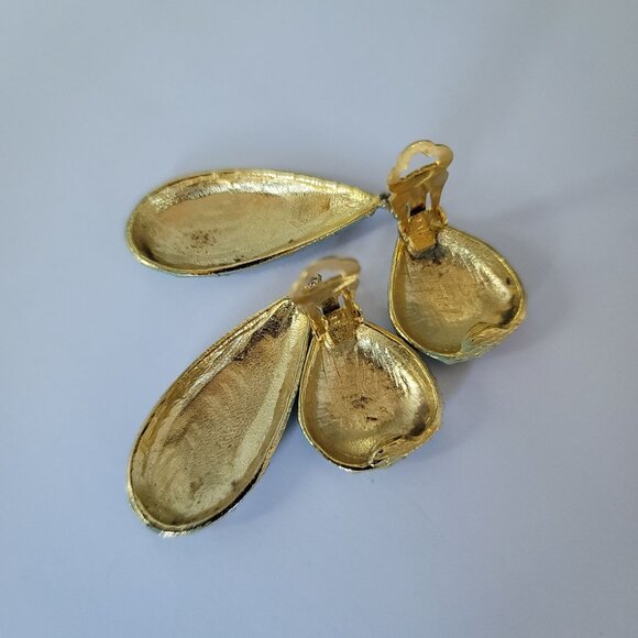 Vintage Clip-On Dangle Earrings - Picture 3 of 4